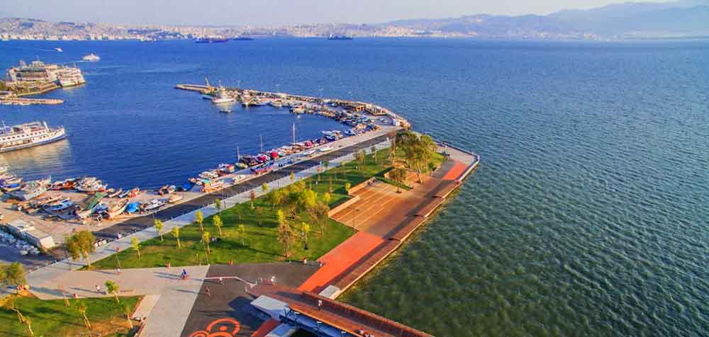 Bostanlı Sahili İzmir Karşıyaka