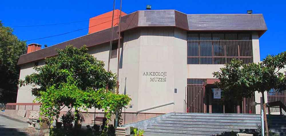 İzmir Arkeoloji Müzesi